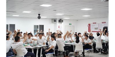 用教育將人才和企業(yè)鏈接，是創(chuàng)世紀(jì)商學(xué)院的使命